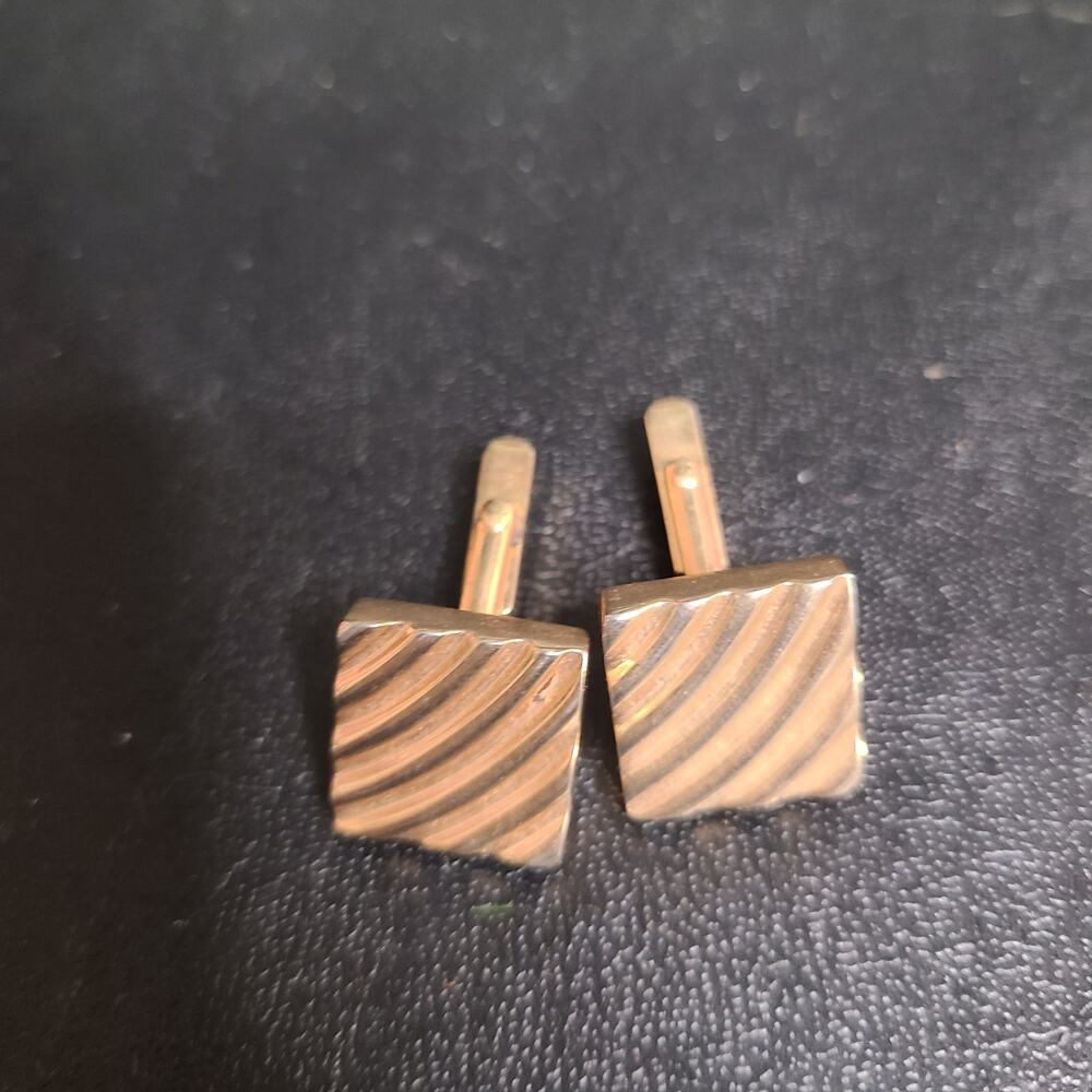 Vintage swank mid-century gold tone Square beveled cufflinks